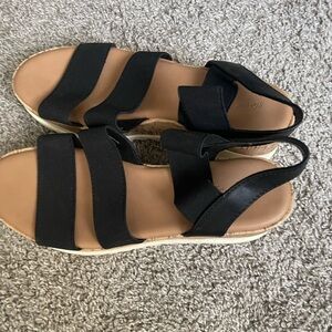 Women's Black Elastic Strap Platform Sandals with Tan Footbed